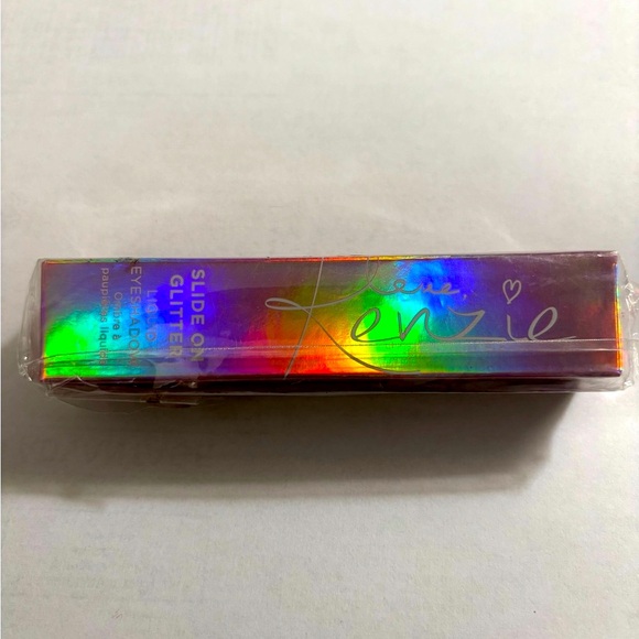 Love, Kenzie  Slide on Glitter Liquid Eye Shadow - Glitter Glow - Picture 3 of 6
